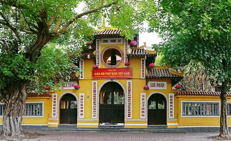 10 ngôi chùa nổi tiếng linh thiêng tại Hà Nội